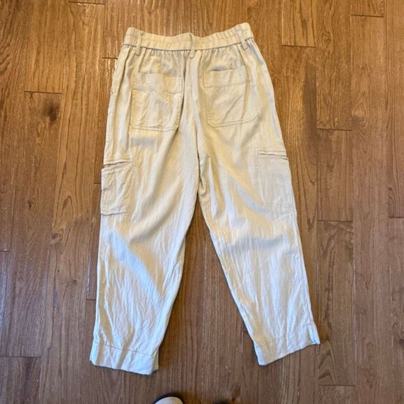 Rachel Zoe Linen tan cropped cargo pants size 8 - Picture 8 of 10